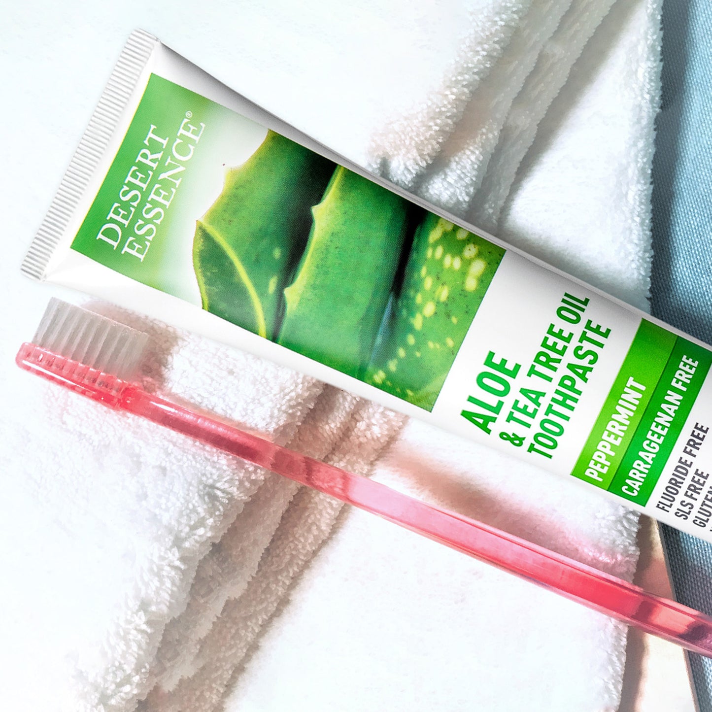 Fluoride Free Aloe & Tea Tree Oil Toothpaste（フッ素フリー・アロエ歯磨き粉）